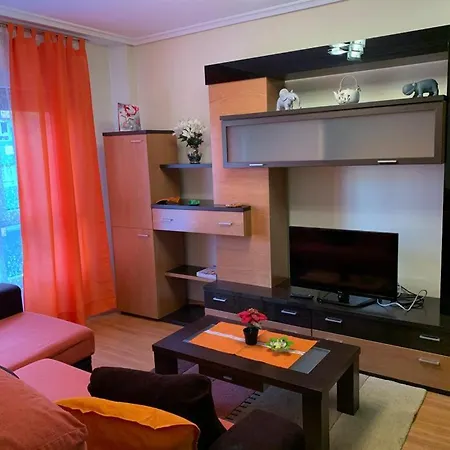 Mota-2 Huca-los Prados; Parking Y Wifi Gratis Apartment Oviédo